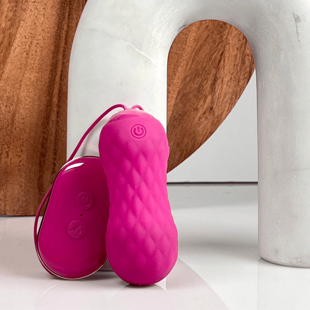 Blush Carina Velvet Egg Vibrator - Image 8